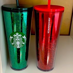 New with tags 2-2019 Starbucks Christmas cups